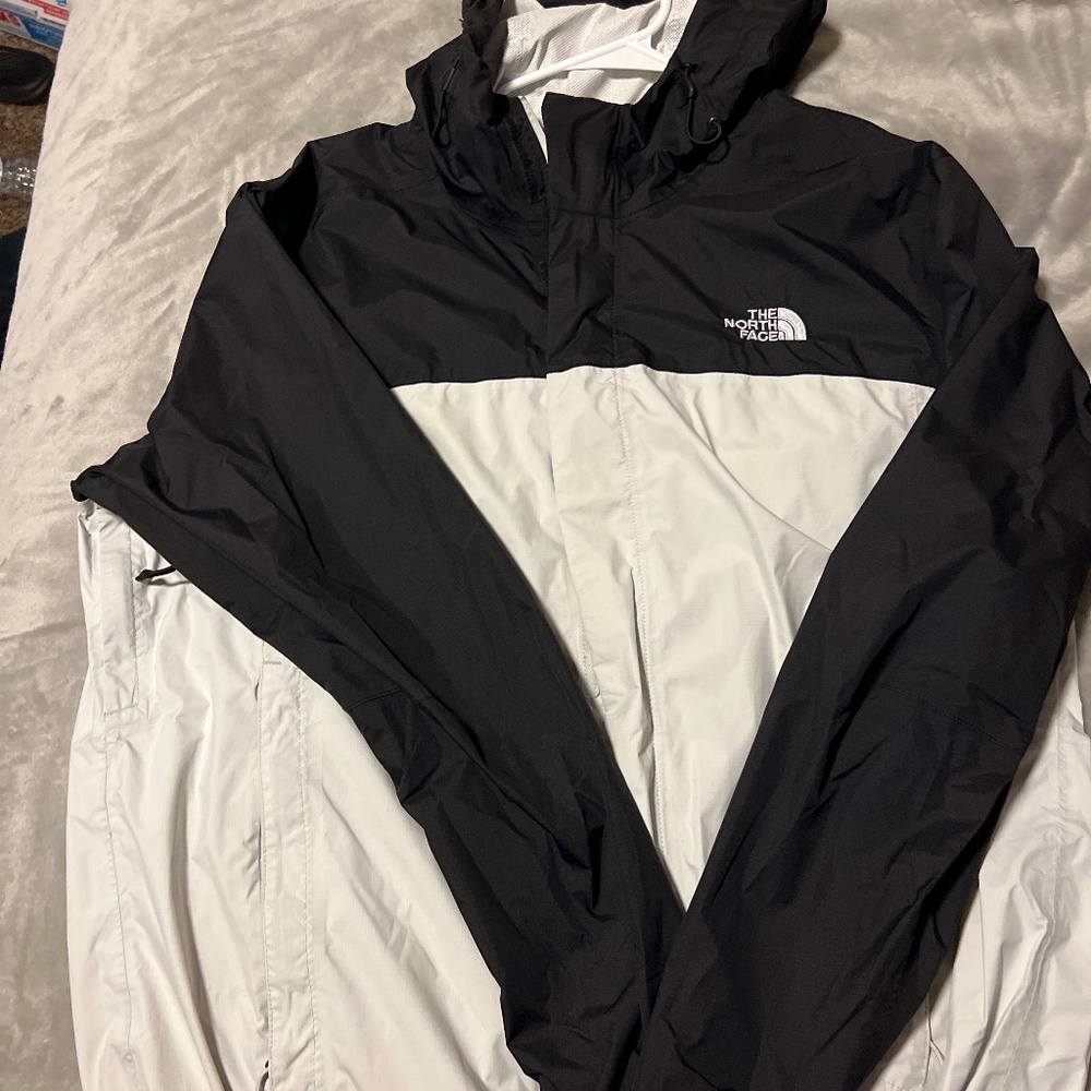 North face windbreaker